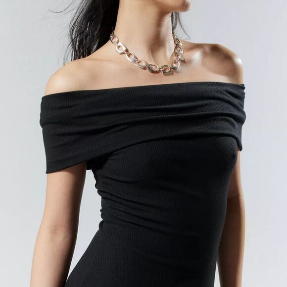 Silence + Noise black Off-The-Shoulder rib knit A-line Maxi Dress size L, NWOT - Picture 8 of 10
